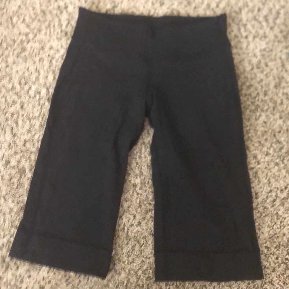 Lululemon workout cropped pants